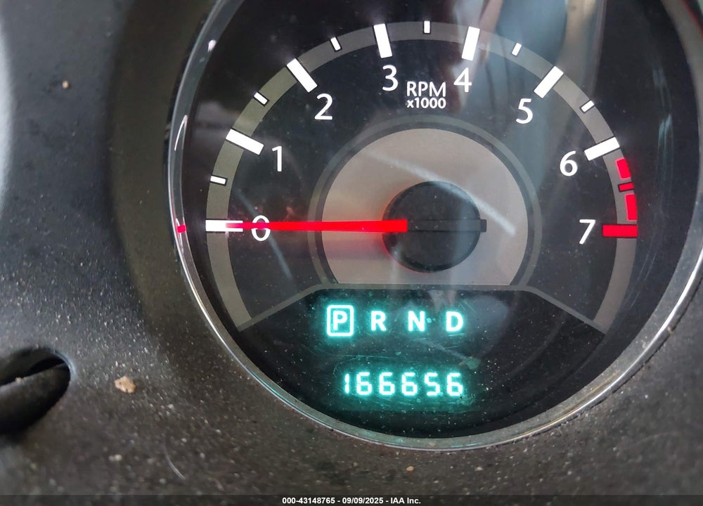 2012 CHRYSLER 200 VIN: 1C3CCBCB2CN305587