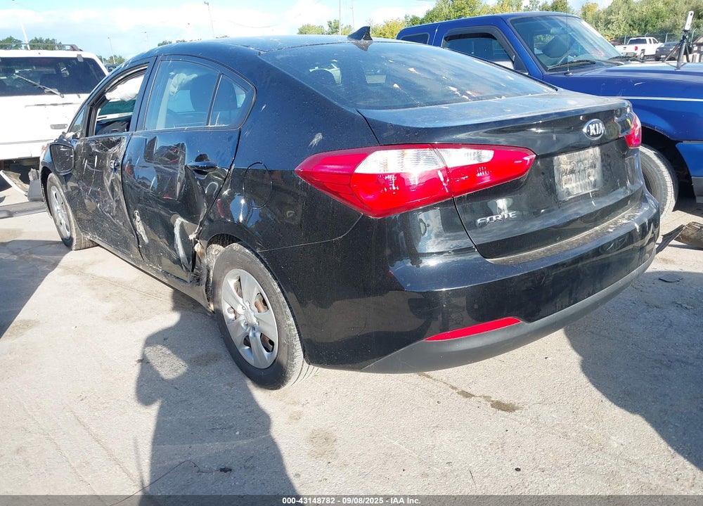 2016 KIA FORTE VIN: KNAFK4A69G5583015
