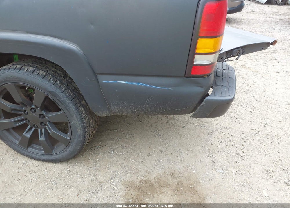 2003 CHEVROLET SILVERADO 1500 VIN: 1GCEK14V33E206044