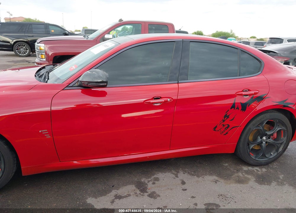2018 ALFA ROMEO GIULIA VIN: ZARFAEEN9J7597253