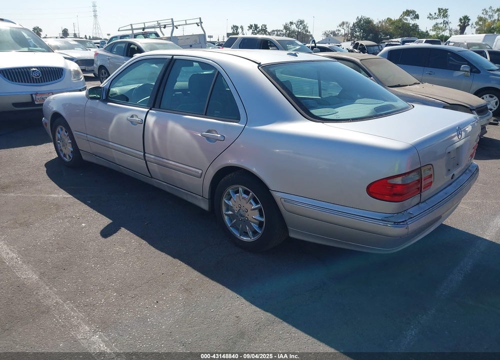 2001 MERCEDES-BENZ E 320 VIN: WDBJF65J91B308439