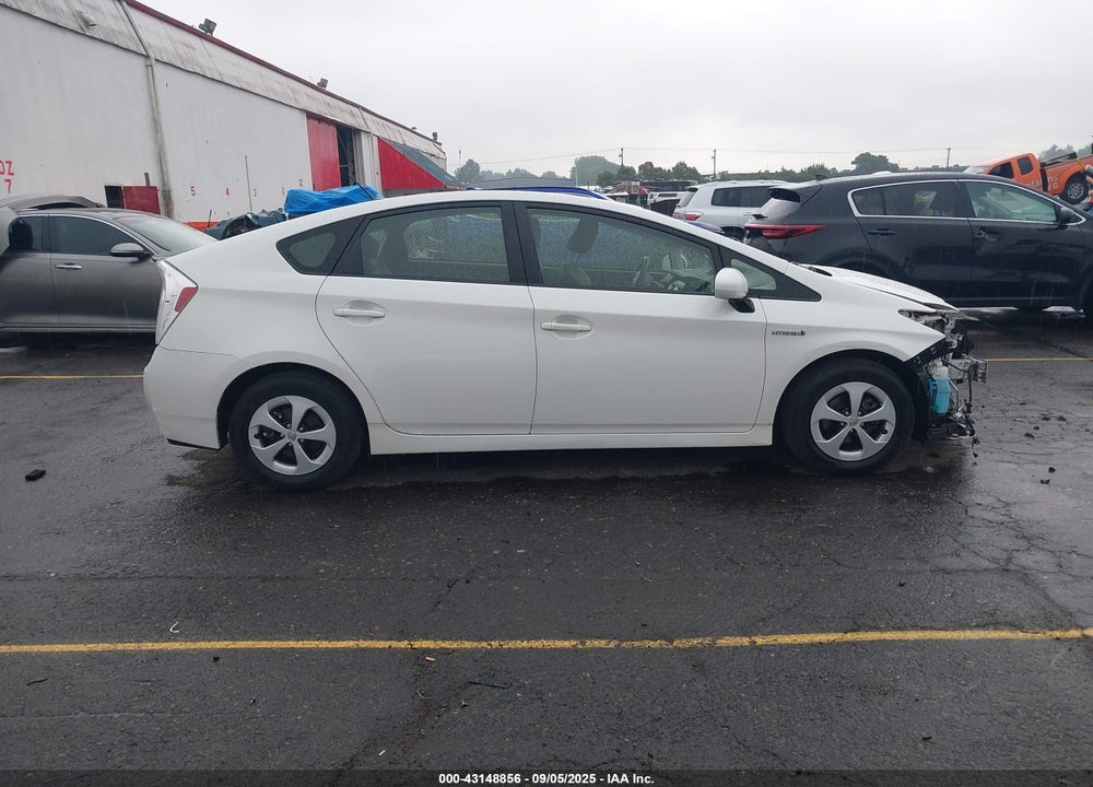 2013 TOYOTA PRIUS FOUR VIN: JTDKN3DU5D5590861