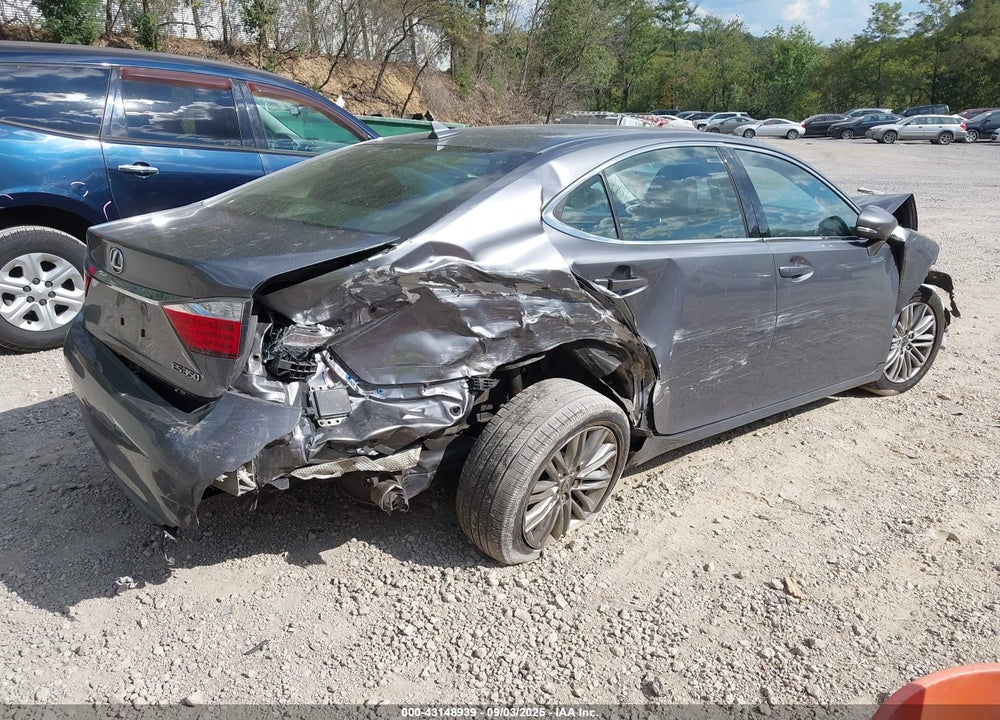 2013 LEXUS ES 350 VIN: JTHBK1GG1D2047185