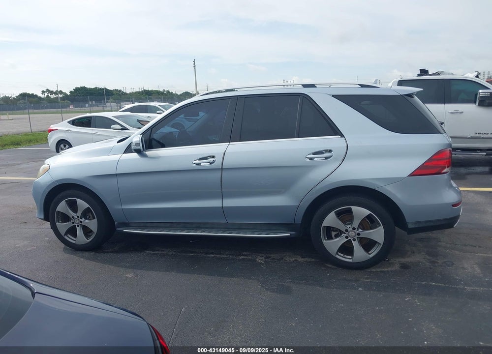 2016 MERCEDES-BENZ GLE 350 VIN: 4JGDA5JB9GA742537