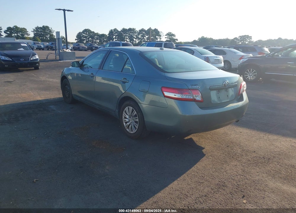 2011 TOYOTA CAMRY LE VIN: 4T1BF3EK1BU638932