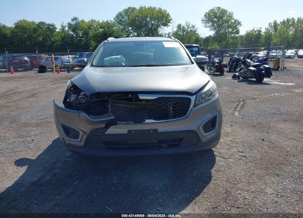 2018 KIA SORENTO VIN: 5XYPG4A3XJG401741