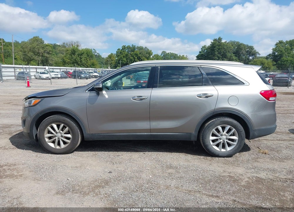 2018 KIA SORENTO VIN: 5XYPG4A3XJG401741