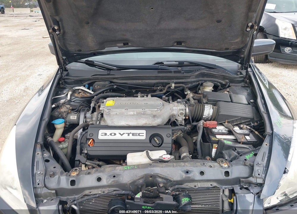 2003 HONDA ACCORD 3.0 EX VIN: 1HGCM66503A023611