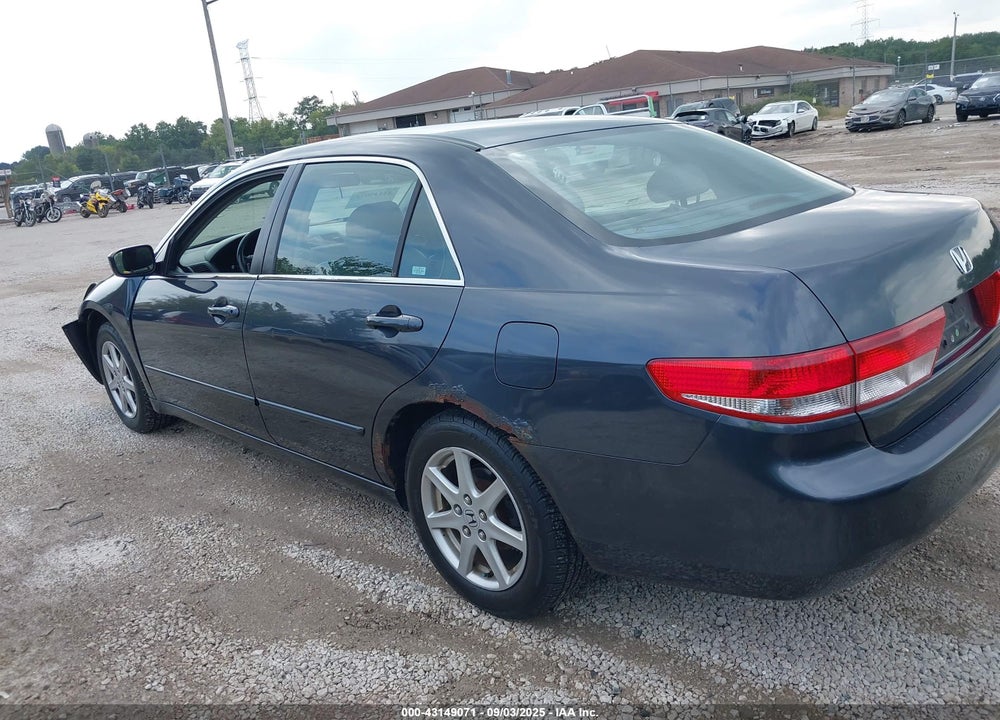 2003 HONDA ACCORD 3.0 EX VIN: 1HGCM66503A023611
