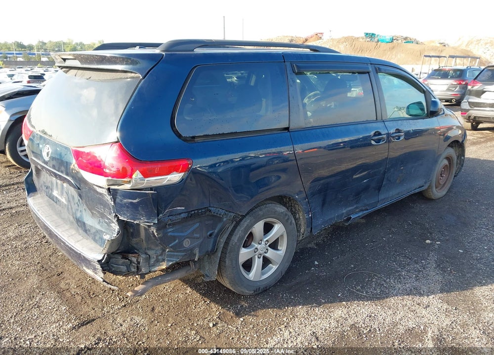 2011 TOYOTA SIENNA LE V6 VIN: 5TDKK3DCXBS051840