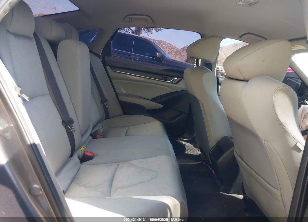 2018 HONDA ACCORD VIN: 1HGCV1F16JA139471