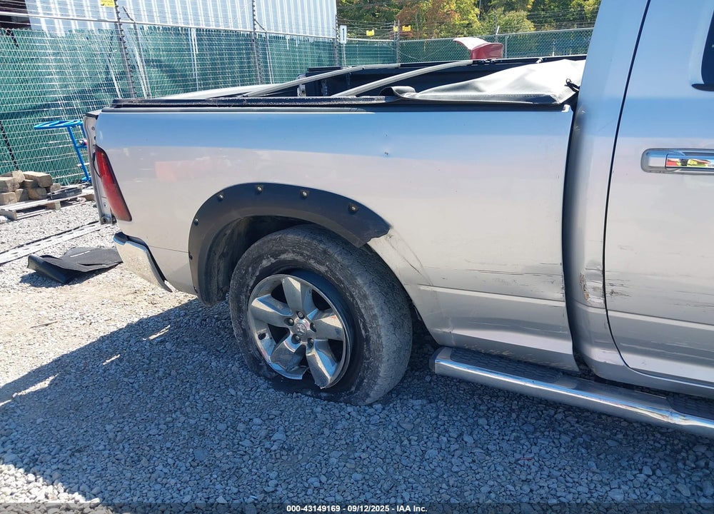 2017 RAM 1500 BIG HORN 4X4 6'4 BOX VIN: 1C6RR7TT2HS584291