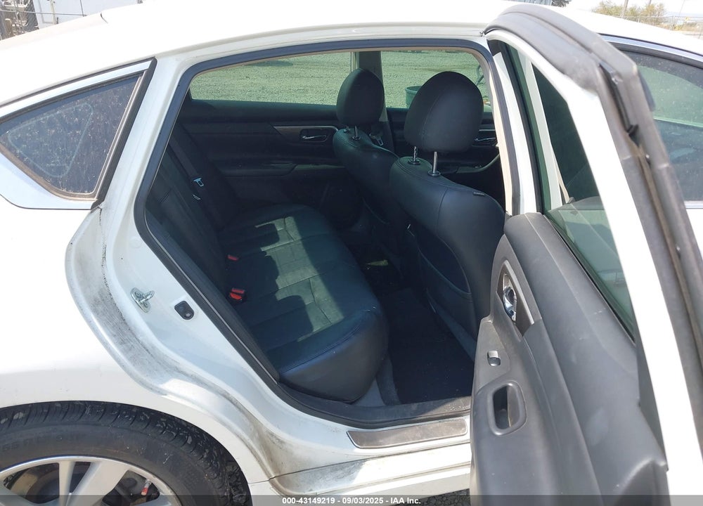 2013 NISSAN ALTIMA VIN: 1N4AL3AP7DN501653