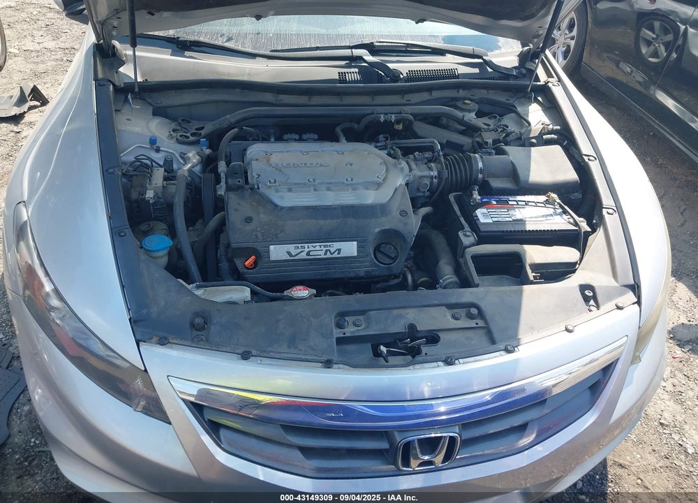 2012 HONDA ACCORD VIN: 1HGCS2B80CA008167