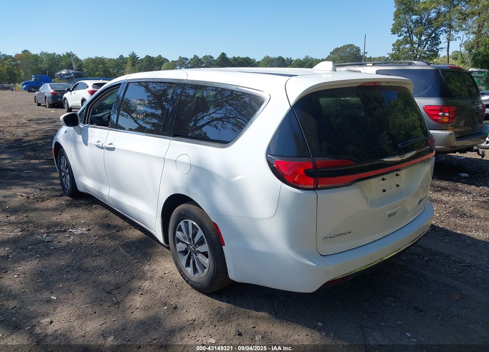 2022 CHRYSLER PACIFICA HYBRID TOURING L VIN: 2C4RC1L76NR100453