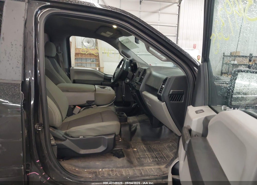 2015 FORD F-150 XL VIN: 1FTEW1EG2FKF17944
