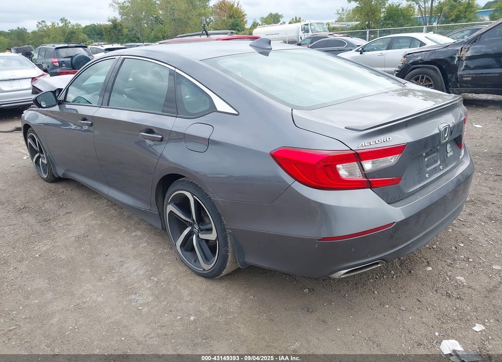 2018 HONDA ACCORD VIN: 1HGCV2F3XJA006400