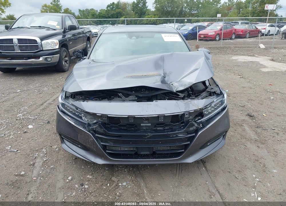 2018 HONDA ACCORD VIN: 1HGCV2F3XJA006400
