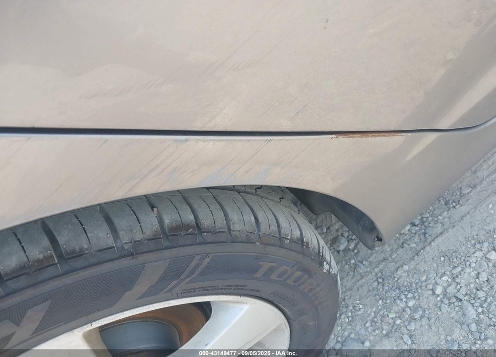 2013 HYUNDAI ELANTRA GLS VIN: 5NPDH4AE8DH179604