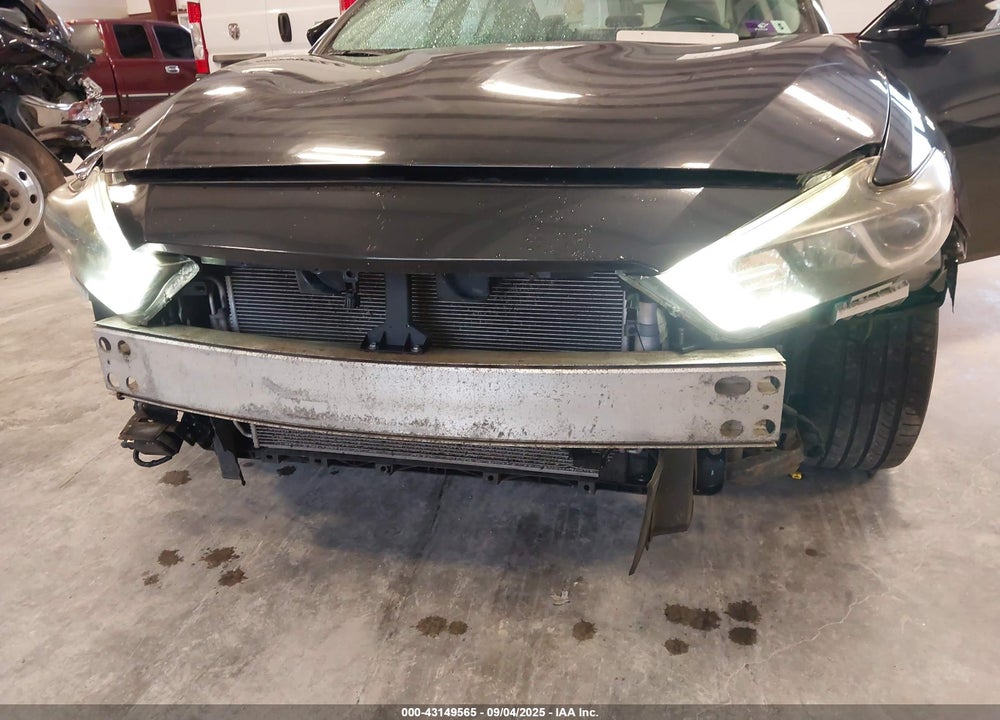 2016 NISSAN MAXIMA VIN: 1N4AA6AP1GC376611