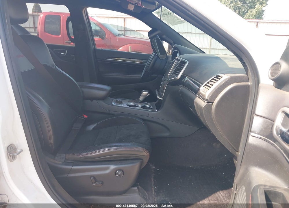 2017 JEEP GRAND CHEROKEE VIN: 1C4RJFLG3HC716949