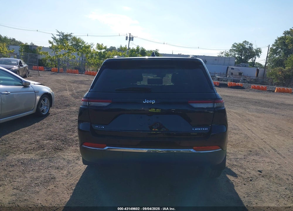 2022 JEEP GRAND CHEROKEE VIN: 1C4RJHBG9N8573176
