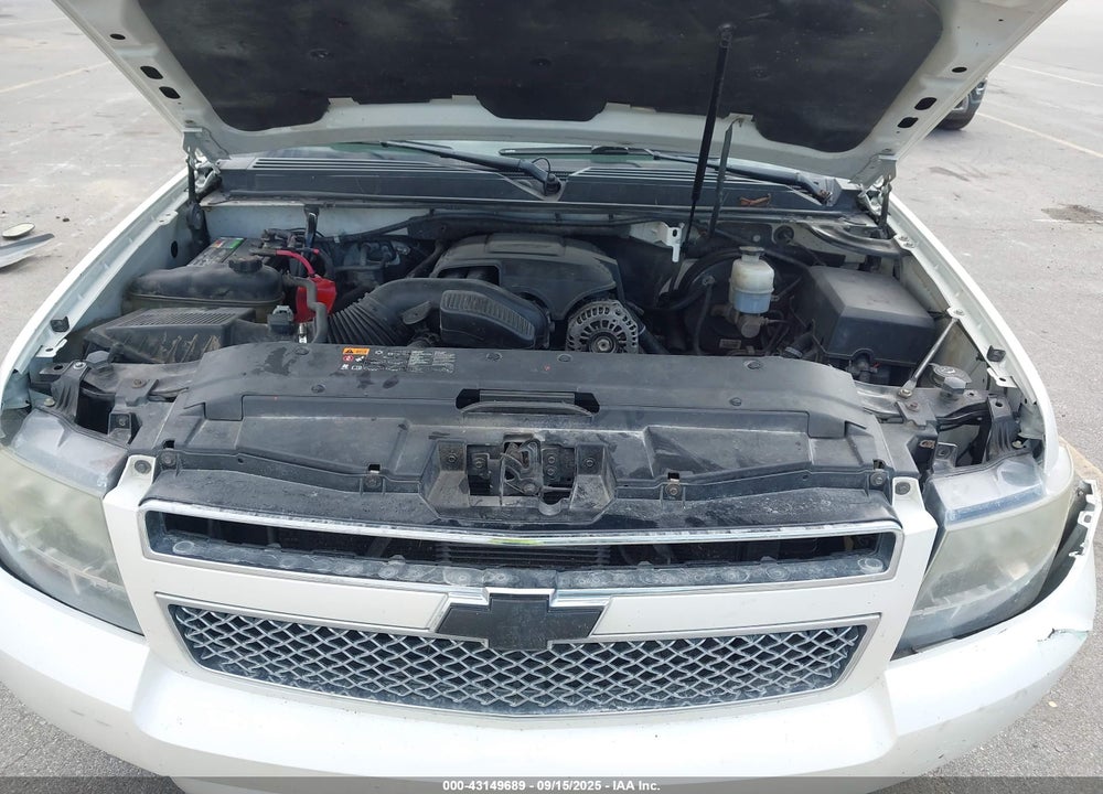 2011 CHEVROLET AVALANCHE 1500 LTZ VIN: 3GNTKGE3XBG330138