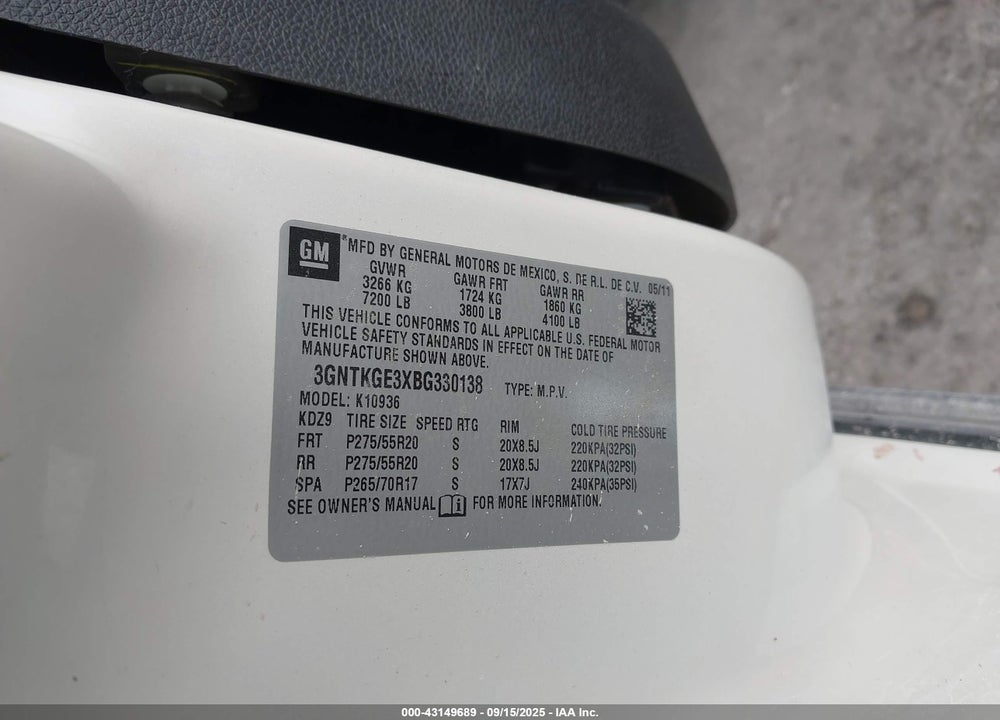 2011 CHEVROLET AVALANCHE 1500 LTZ VIN: 3GNTKGE3XBG330138
