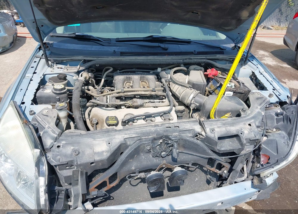 2009 MERCURY SABLE VIN: 1MEHM42W09G629860