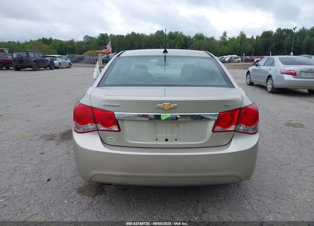 2014 CHEVROLET CRUZE 1LT AUTO VIN: 1G1PC5SB7E7311479