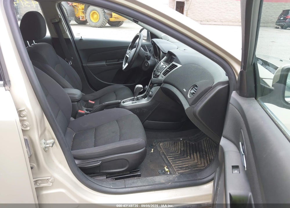 2014 CHEVROLET CRUZE 1LT AUTO VIN: 1G1PC5SB7E7311479