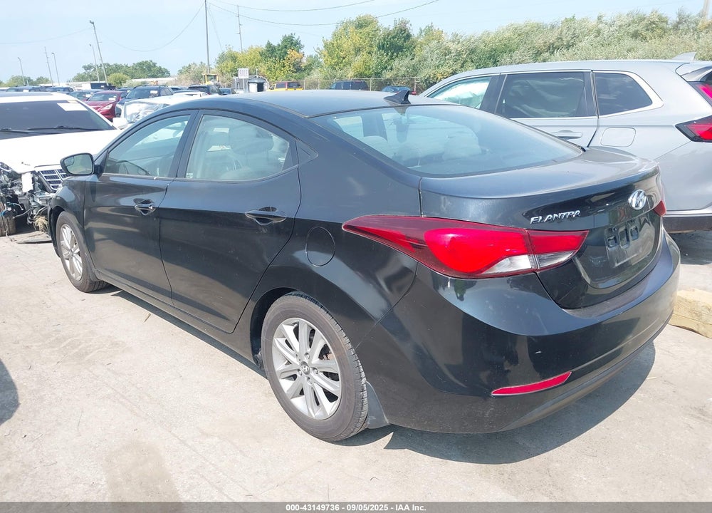 2015 HYUNDAI ELANTRA SE VIN: 5NPDH4AE4FH572325
