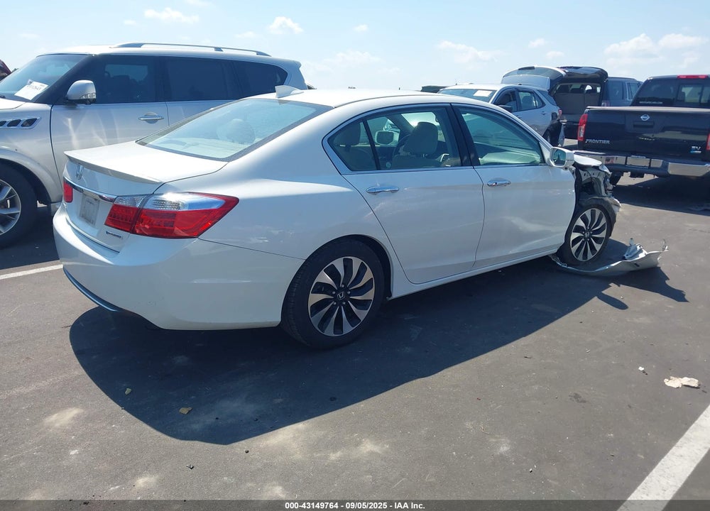 2014 HONDA ACCORD HYBRID VIN: 1HGCR6F53EA010307