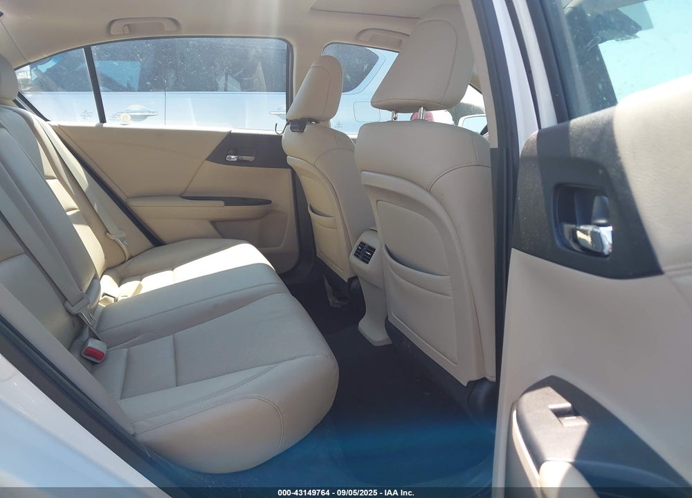 2014 HONDA ACCORD HYBRID VIN: 1HGCR6F53EA010307