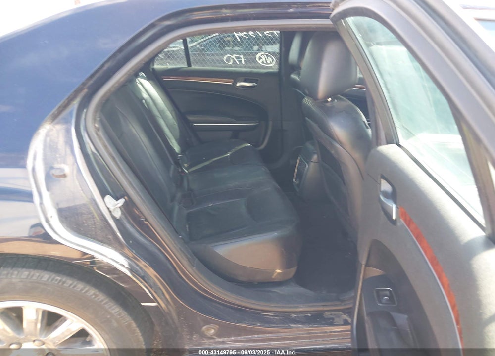 2012 CHRYSLER 300 VIN: 2C3CCACG0CH191328