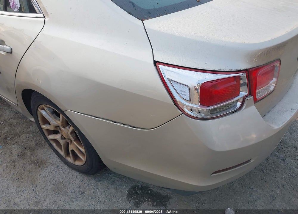 2013 CHEVROLET MALIBU VIN: 1G11D5SR9DF298092