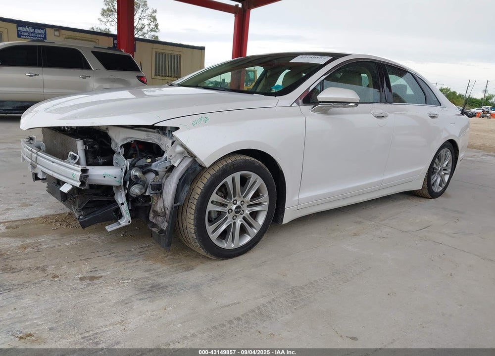 2014 LINCOLN MKZ VIN: 3LN6L2LU2ER817257