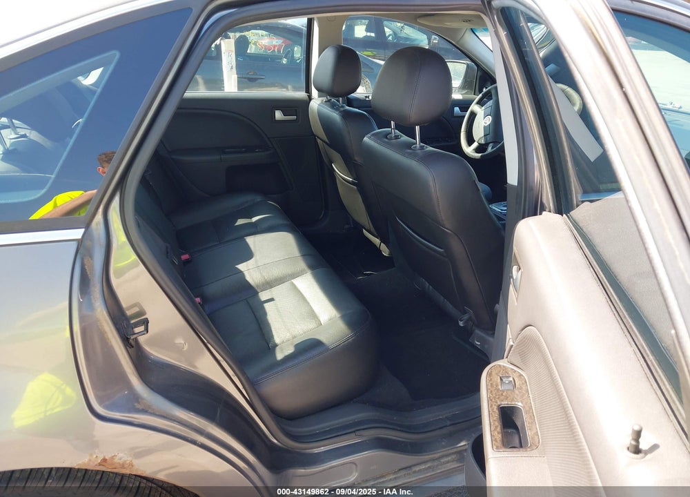 2005 MERCURY MONTEGO PREMIER VIN: 1MEHM42105G620915