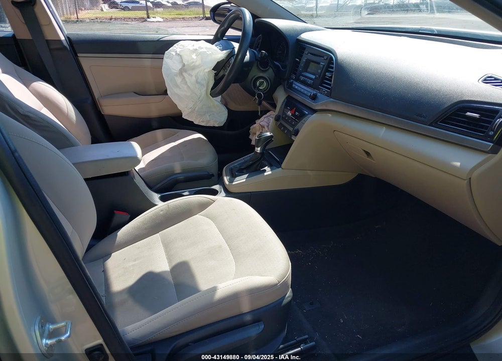 2017 HYUNDAI ELANTRA SE VIN: 5NPD74LF8HH171095