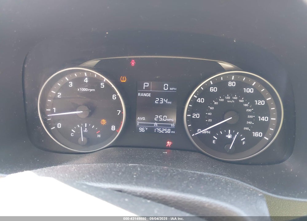2017 HYUNDAI ELANTRA SE VIN: 5NPD74LF8HH171095