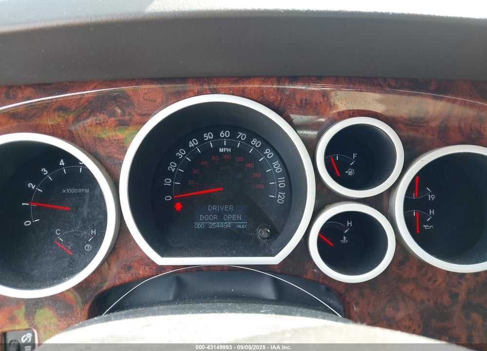 2008 TOYOTA TUNDRA VIN: 5TFDV58128X082622