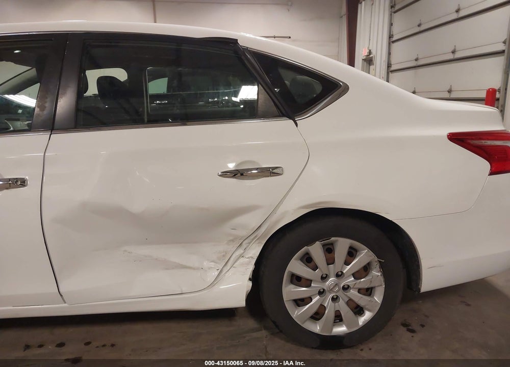 2018 NISSAN SENTRA VIN: 3N1AB7AP0JY295369