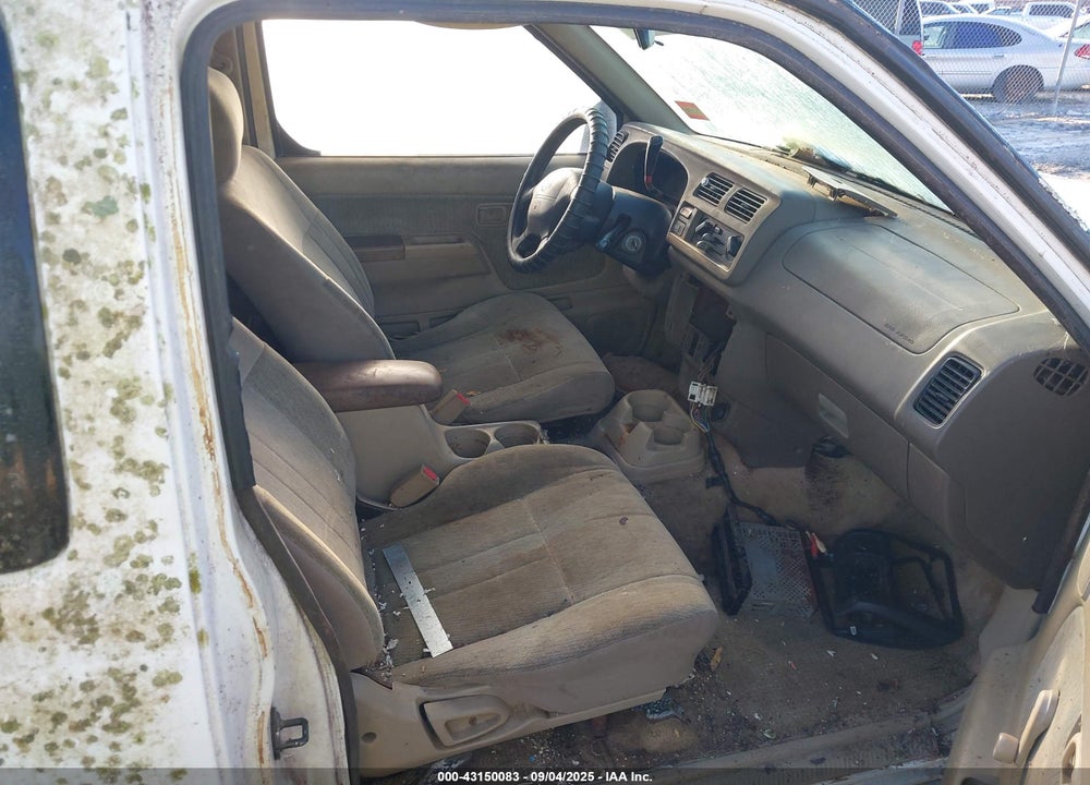 1998 NISSAN FRONTIER SE/XE VIN: 1N6DD26S3WC309993