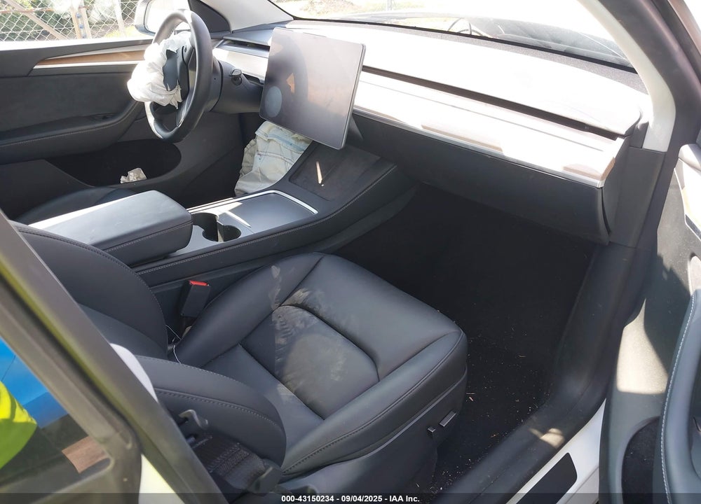 2023 TESLA MODEL Y VIN: 7SAYGDEFXPF761846