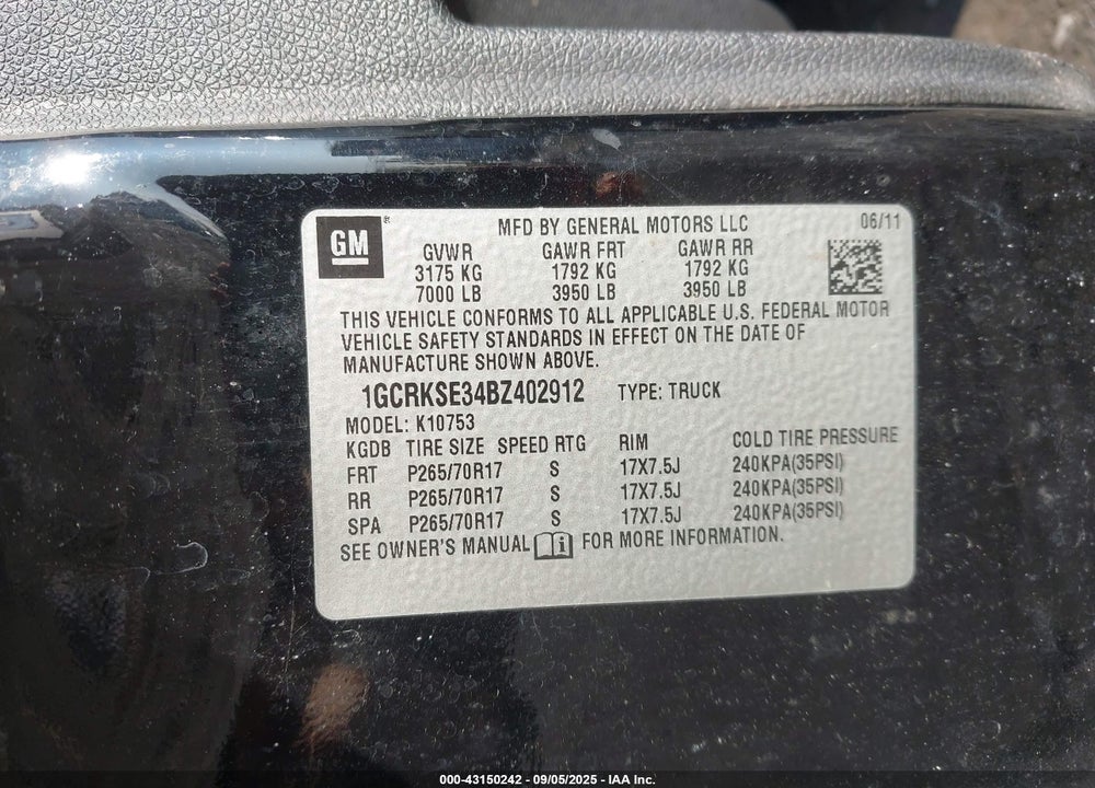 2011 CHEVROLET SILVERADO 1500 VIN: 1GCRKSE34BZ402912