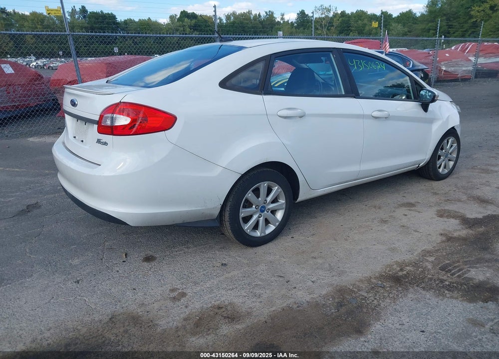 2013 FORD FIESTA VIN: 3FADP4BJ5DM164380