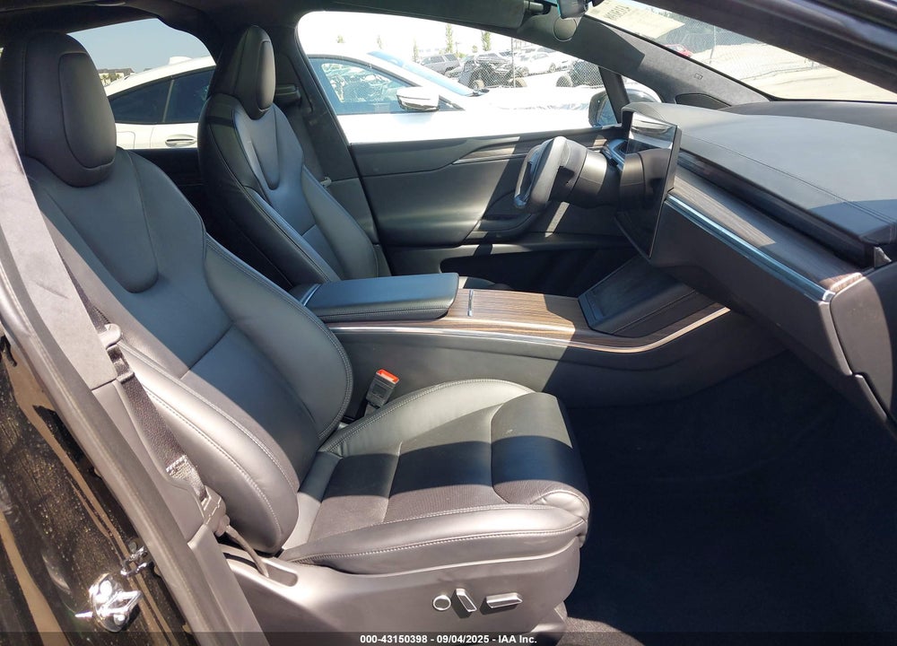 2023 TESLA MODEL X DUAL MOTOR ALL-WHEEL DRIVE/STANDARD RANGE VIN: 7SAXCAE55PF378572