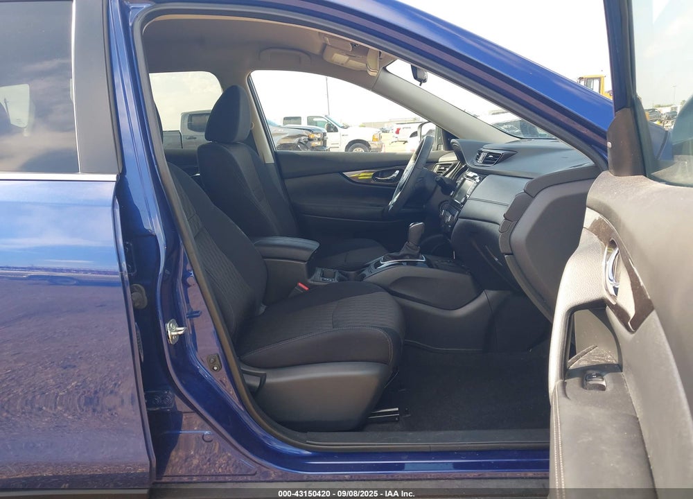 2019 NISSAN ROGUE SV VIN: 5N1AT2MT4KC784269