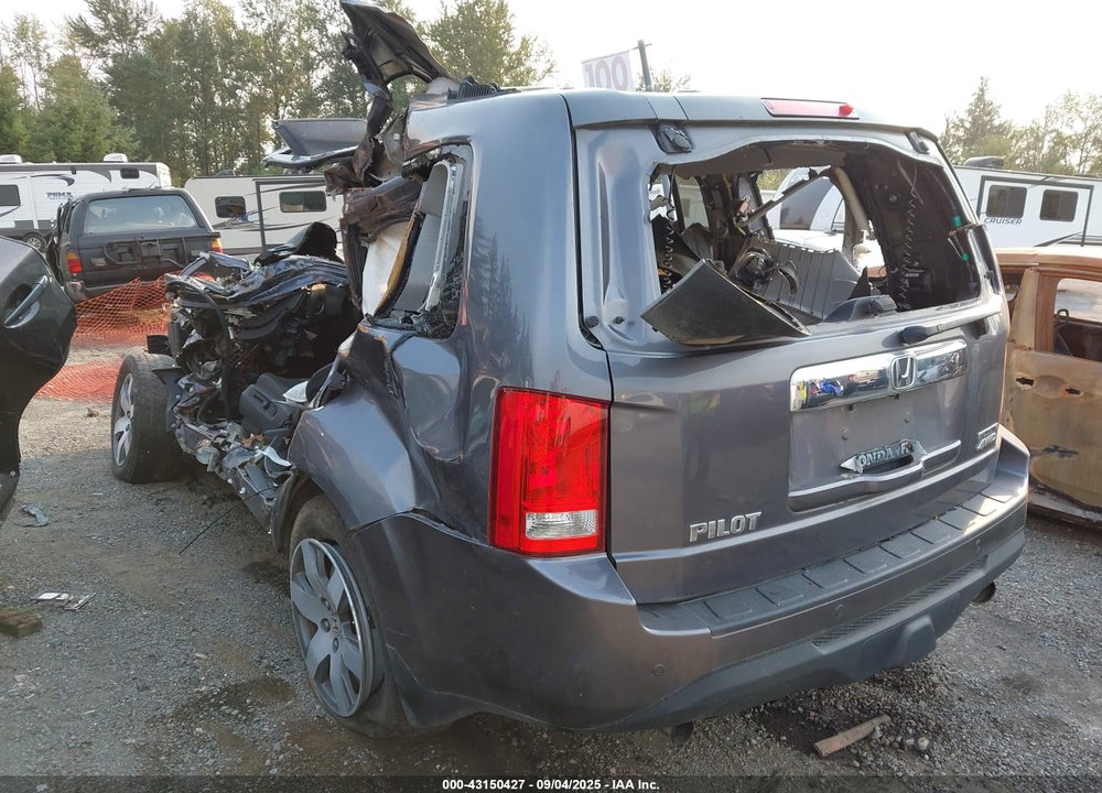 2015 HONDA PILOT VIN: 5FNYF4H94FB039213