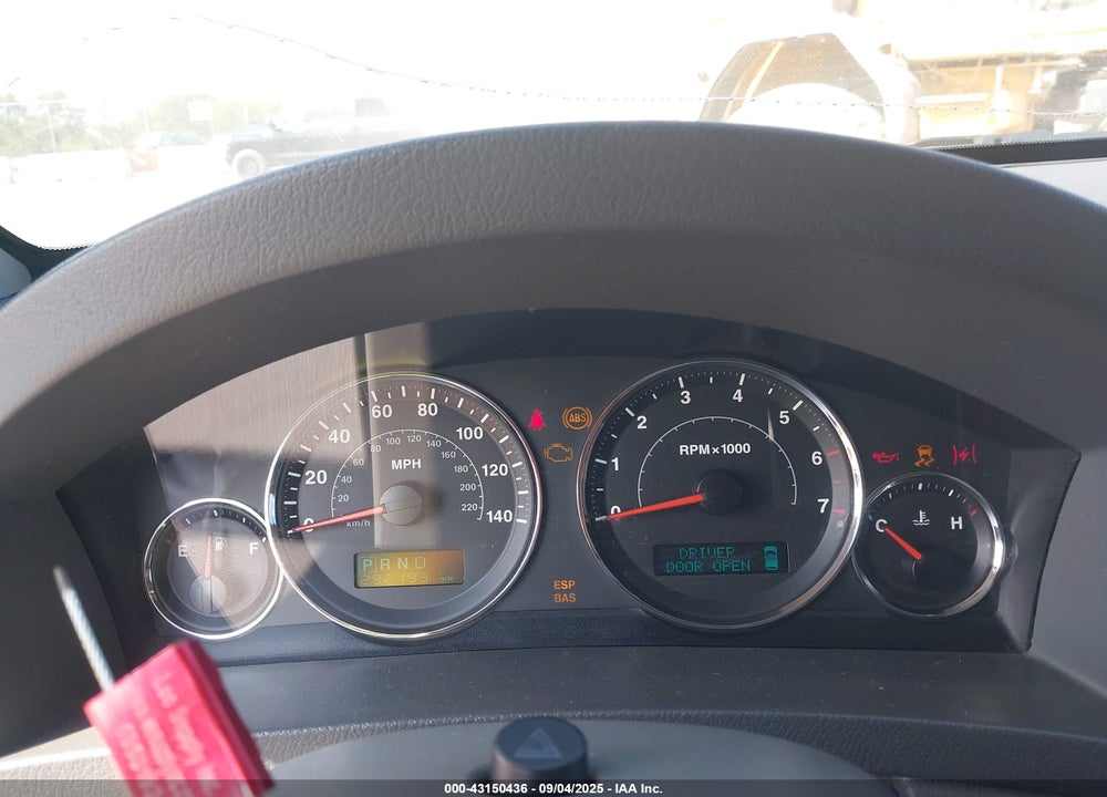 2007 JEEP GRAND CHEROKEE LAREDO VIN: 1J8GR48K37C647169